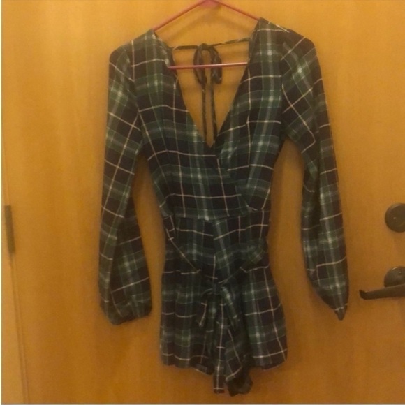 Francesca's Size XXS Plaid Romper New With Tags - Picture 5 of 9